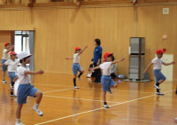 １