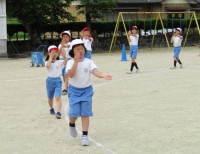 ６